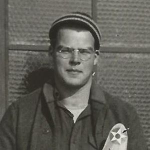 Meet your Posher, Kay